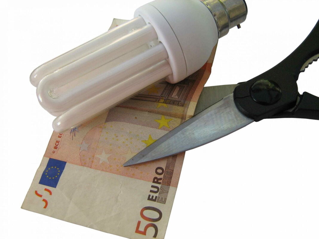 Taglio-IVA-bollette-scaled-1