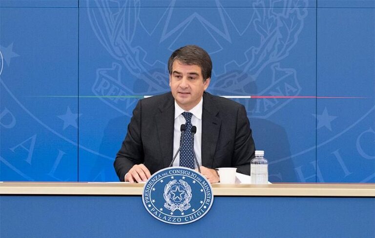 Ue. SpD si astiene sul voto a Fitto. “Post-fascista avrà ruolo leadership”. Verdi: “restiamo contrari, fermeremo destra estrema”