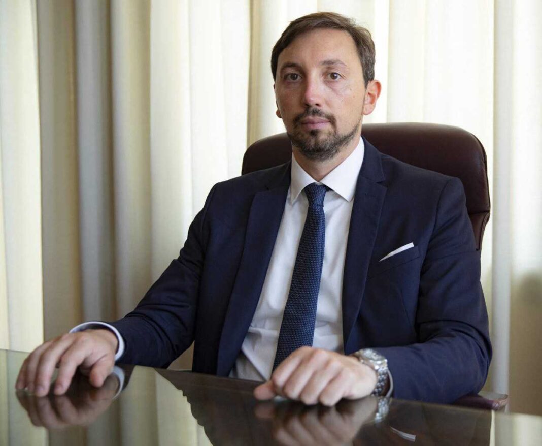 il-deputato-del-golfo-raffaele-trano