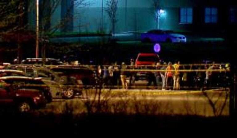 Indianapolis. 8 persone uccise in una sparatoria nella struttura FedEx