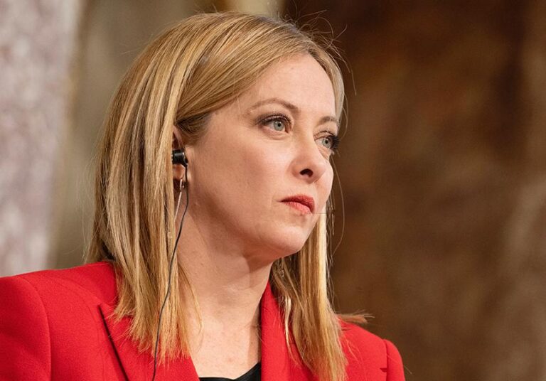 Governo. Meloni, governeremo cinque anni, non deluderemo gli italiani. Quadro macroeconomico positivo