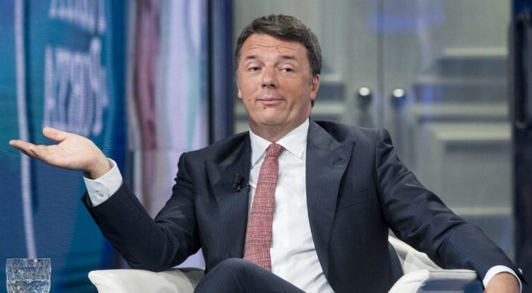 Renzi: “Con l’avvento del grillismo in Italia la povertà è diventata strumento di consenso”