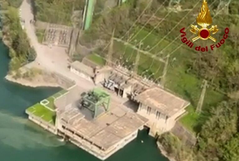 Suviana. Recuperato il corpo dell’ultimo disperso. Toffolo (Enel Green Power tecnico): ci potrebbe essere stato un problema all’alternatore