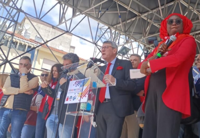 1° maggio. Landini (Cgil), bonus Befana “è uno spot, una marchetta elettorale”. Nessuna misura contro la povertà