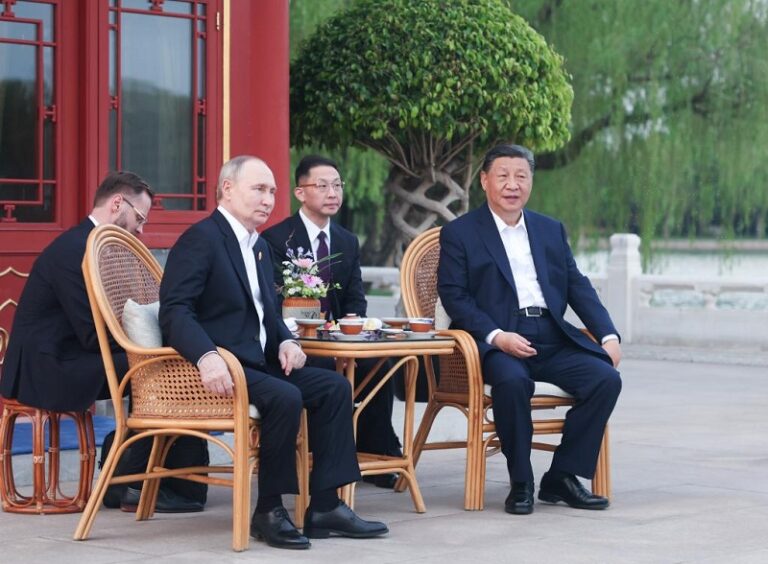Cina. Xi Jinping: conferenza di pace su guerra in Ucraina solo se riconosciuta da Mosca e Kiev